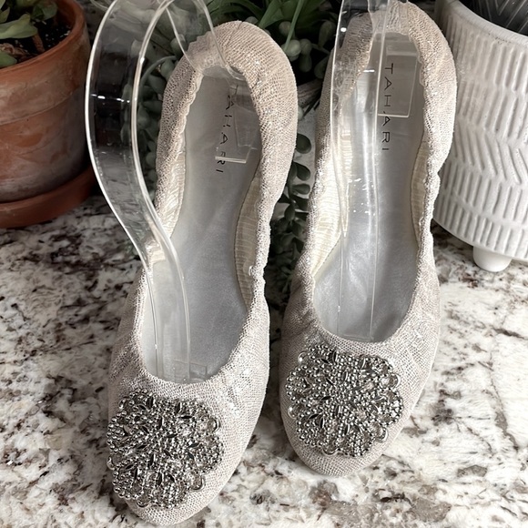 Tahari Valerie Leather Silver Sparkle Sparkly Ballet Flats Sz 6.5 - Picture 10 of 11